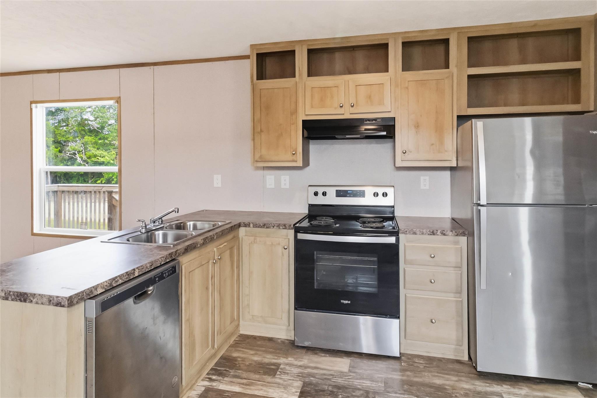 5670 E Austin St Property Photo 12