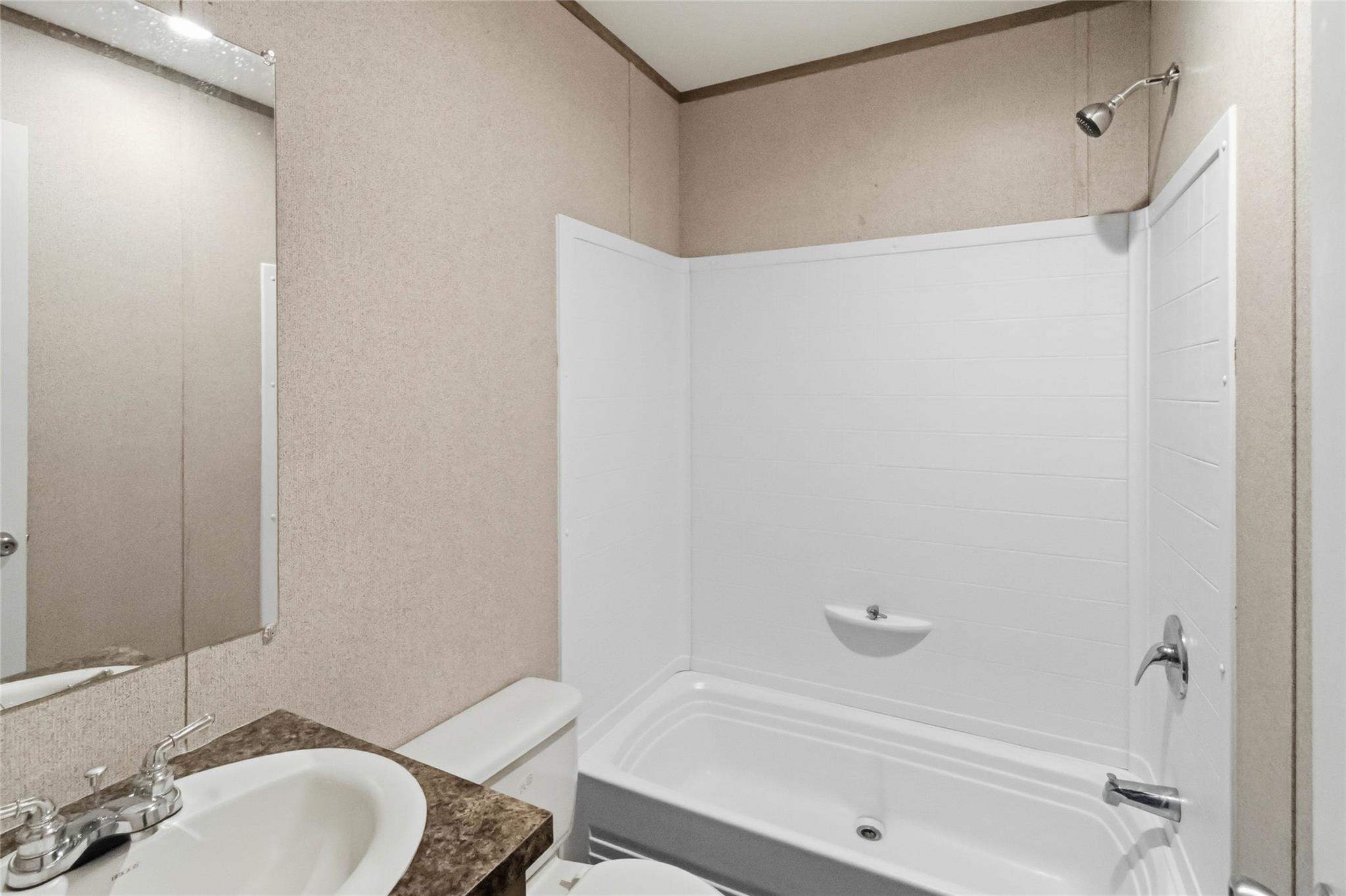5670 E Austin St Property Photo 16