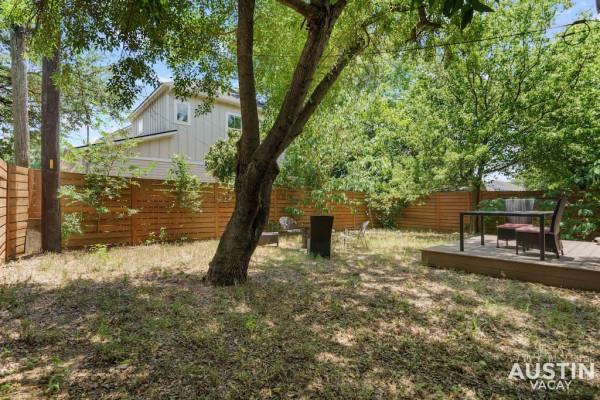 3013 E 16th St Property Photo 19