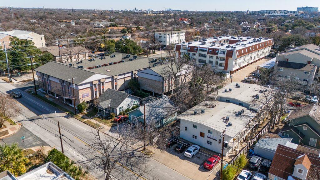 3107 Speedway None Property Photo 5