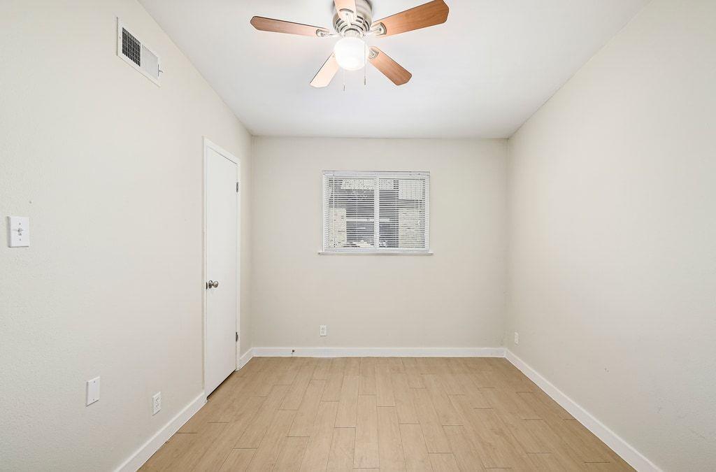 3107 Speedway None Property Photo 17