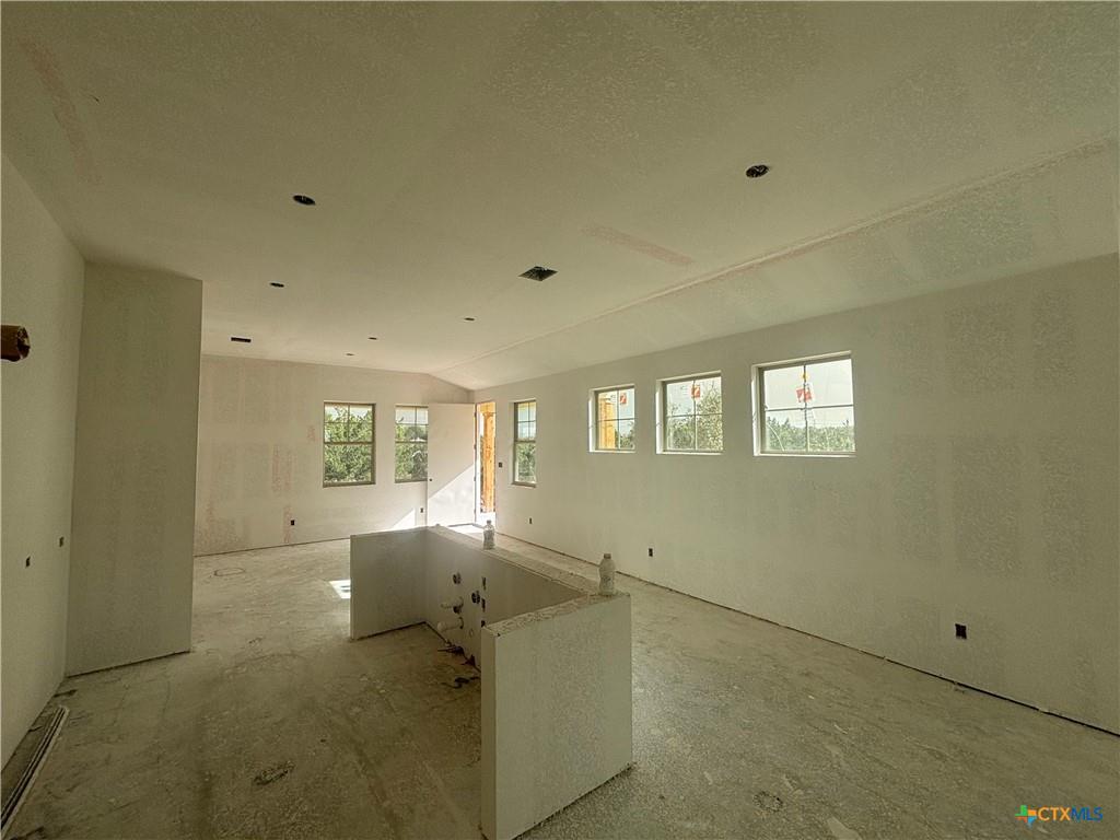 4005 Rockpark Cir Property Photo 9