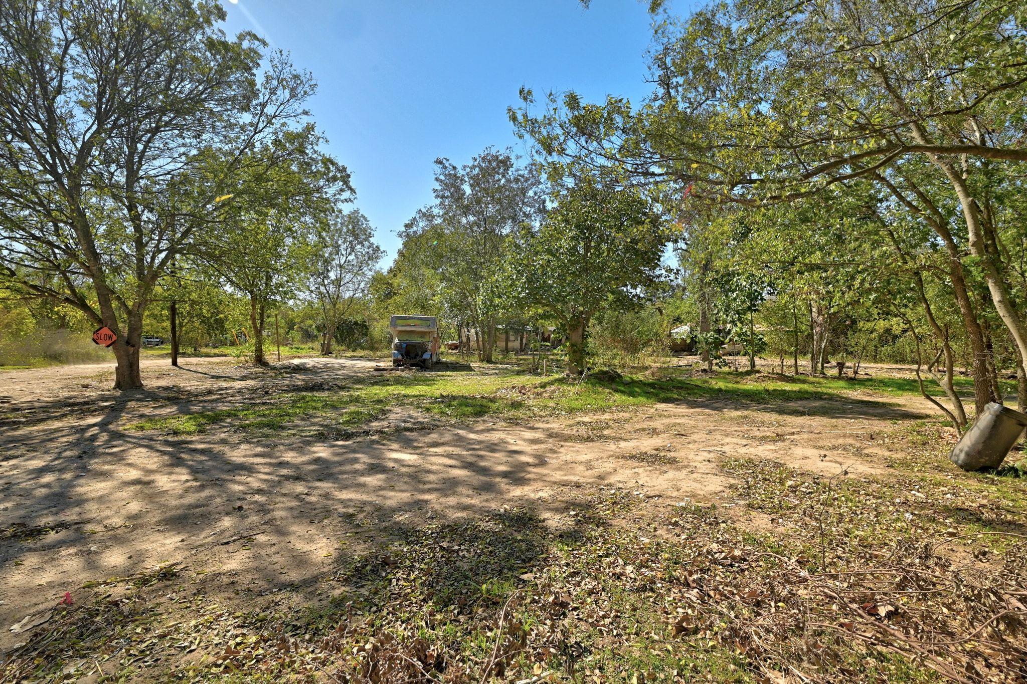 2004 Whirlaway Dr Property Photo 5