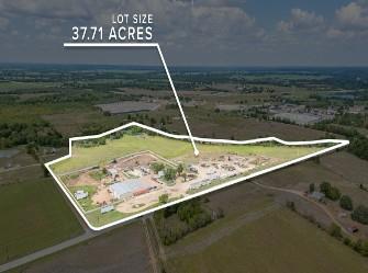 744 Fm 609 None Property Photo 2