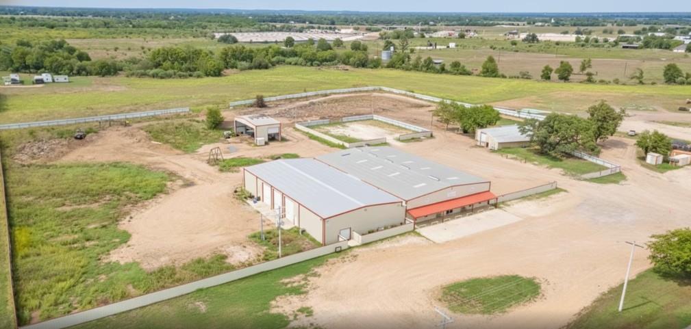 744 Fm 609 None Property Photo 3
