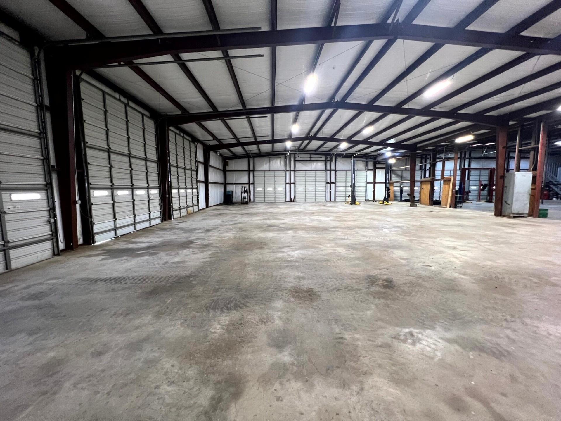 744 Fm 609 None Property Photo 5