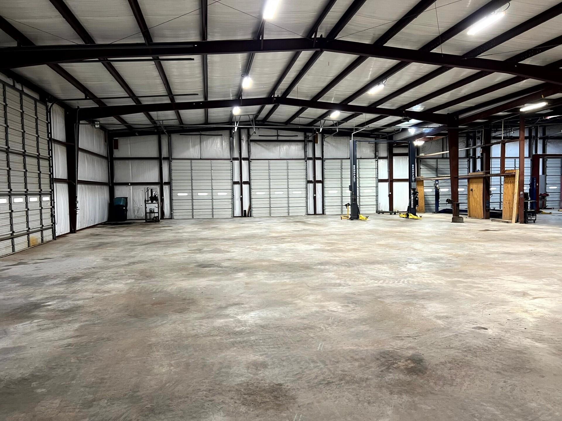 744 Fm 609 None Property Photo 8