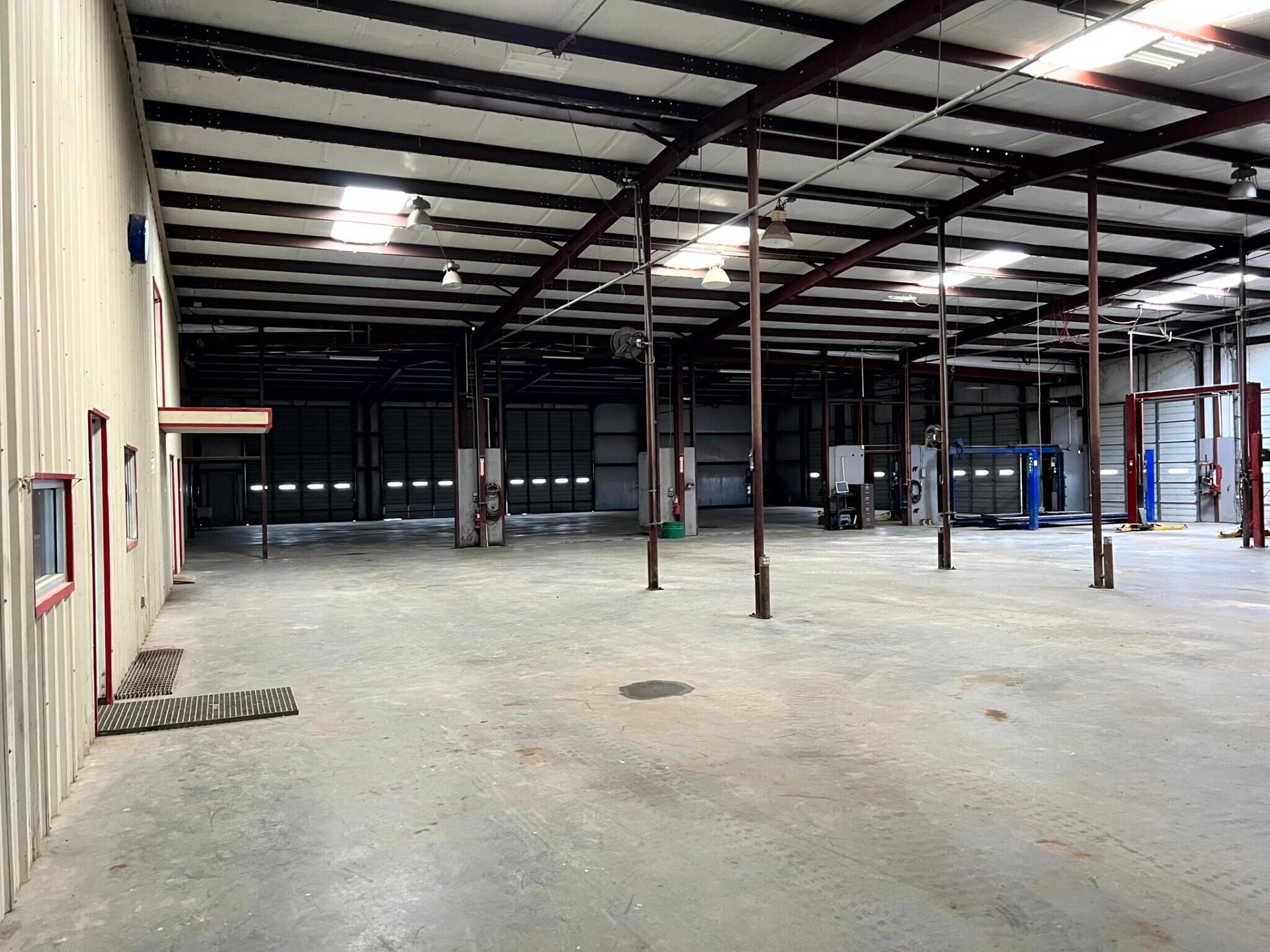 744 Fm 609 None Property Photo 12