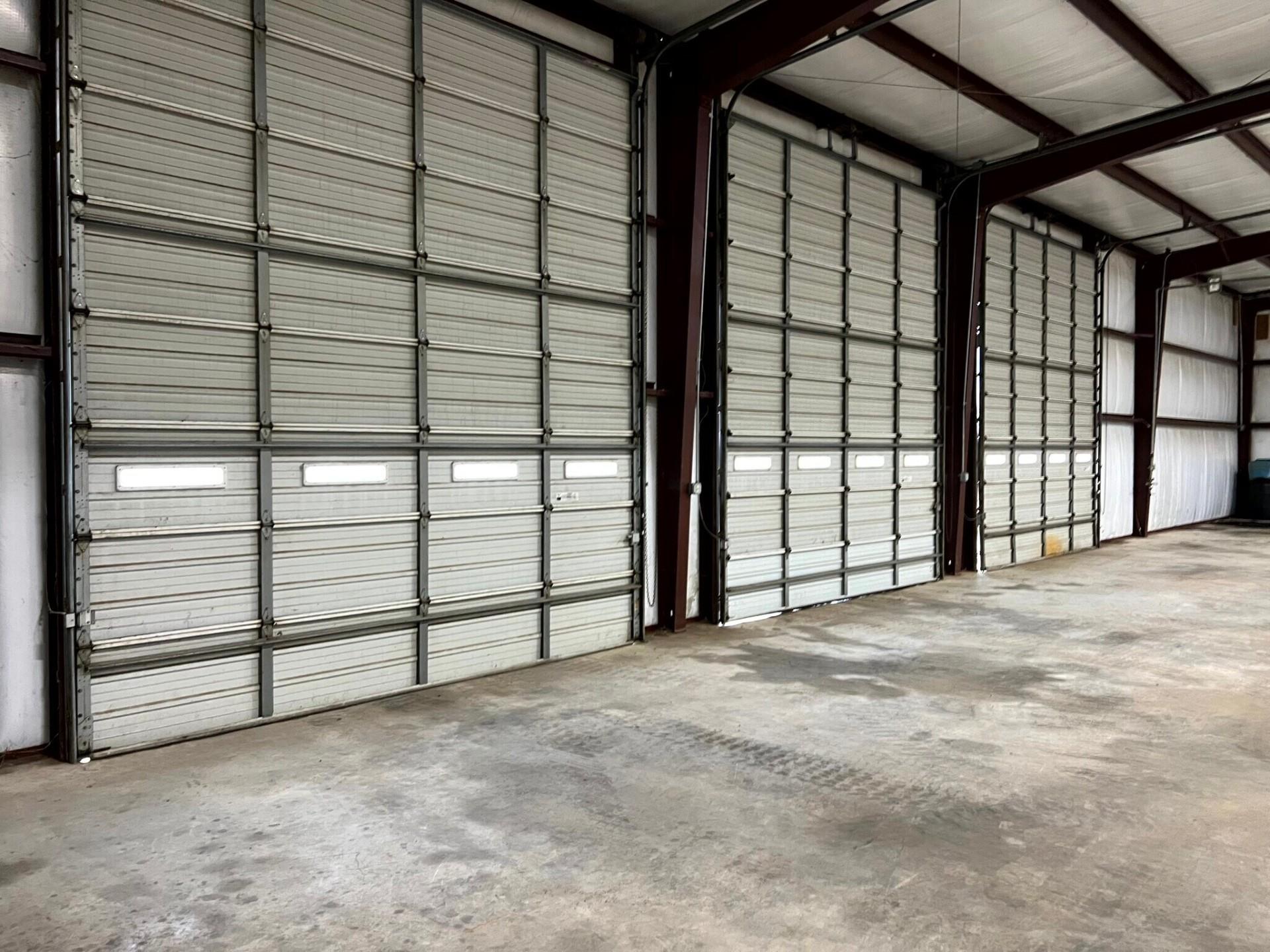 744 Fm 609 None Property Photo 14