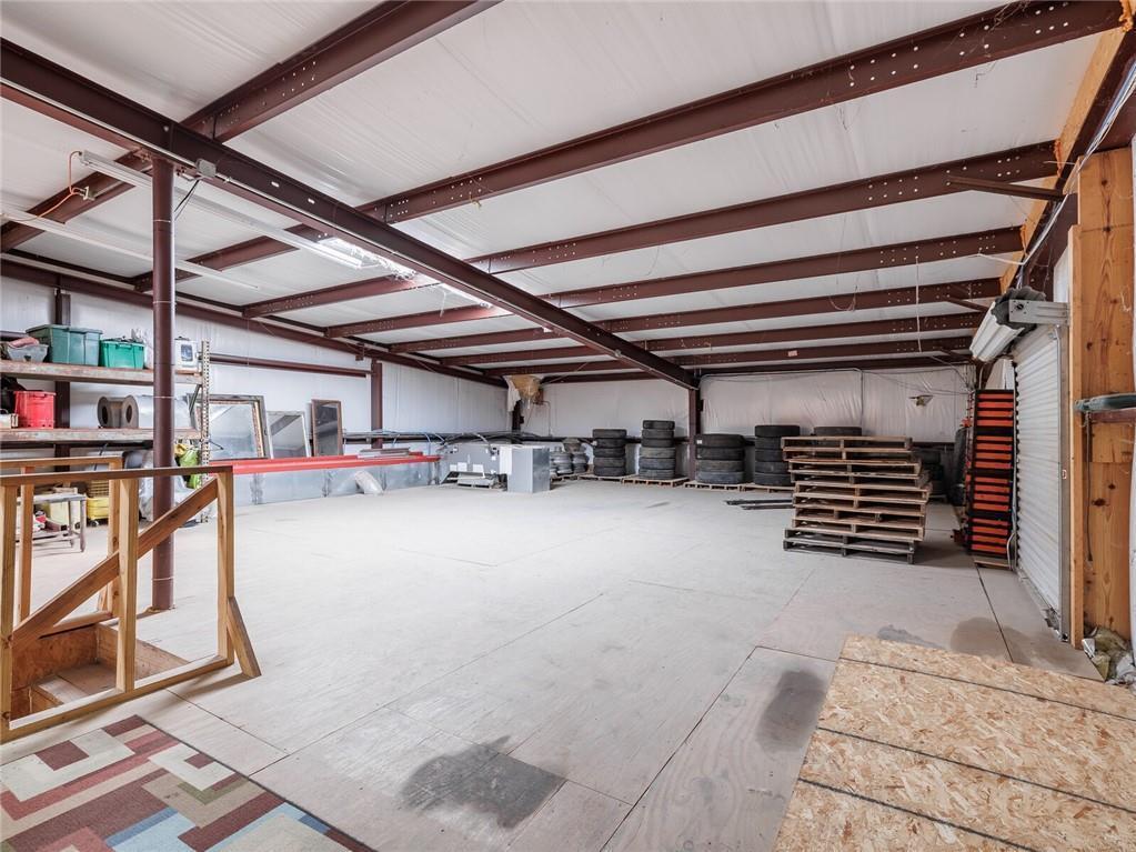 744 Fm 609 None Property Photo 26
