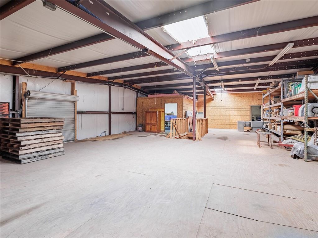 744 Fm 609 None Property Photo 28