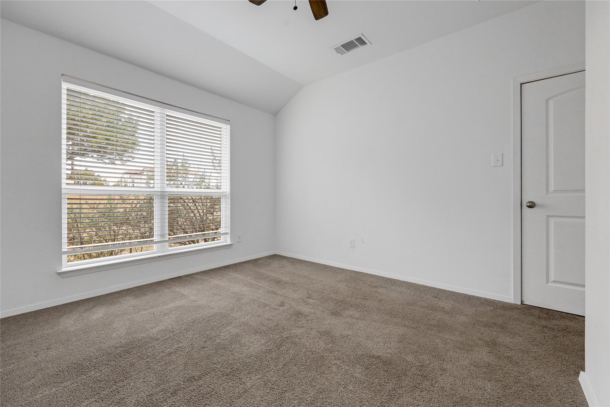 20506 National Dr Property Photo 25