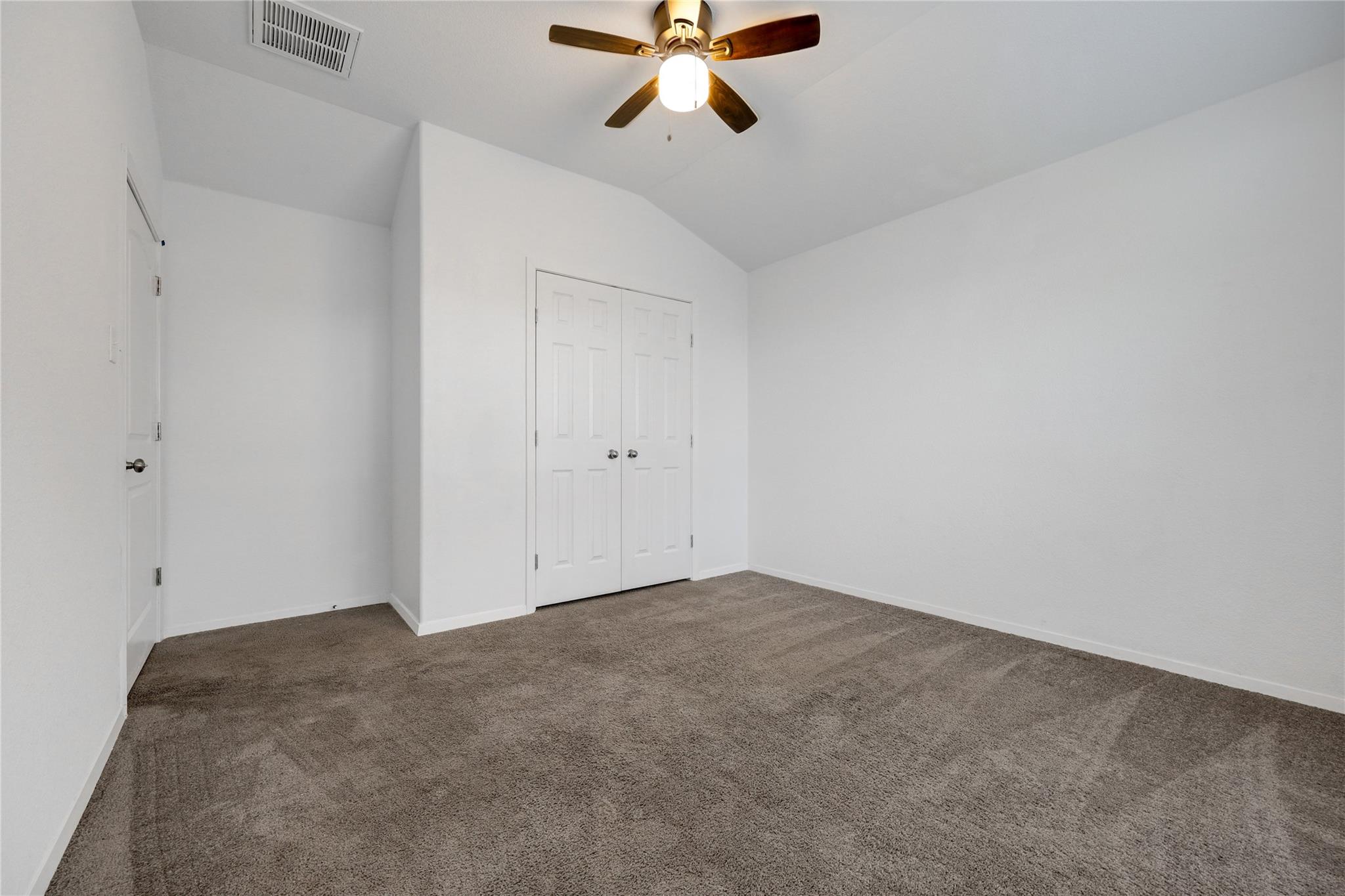 20506 National Dr Property Photo 27