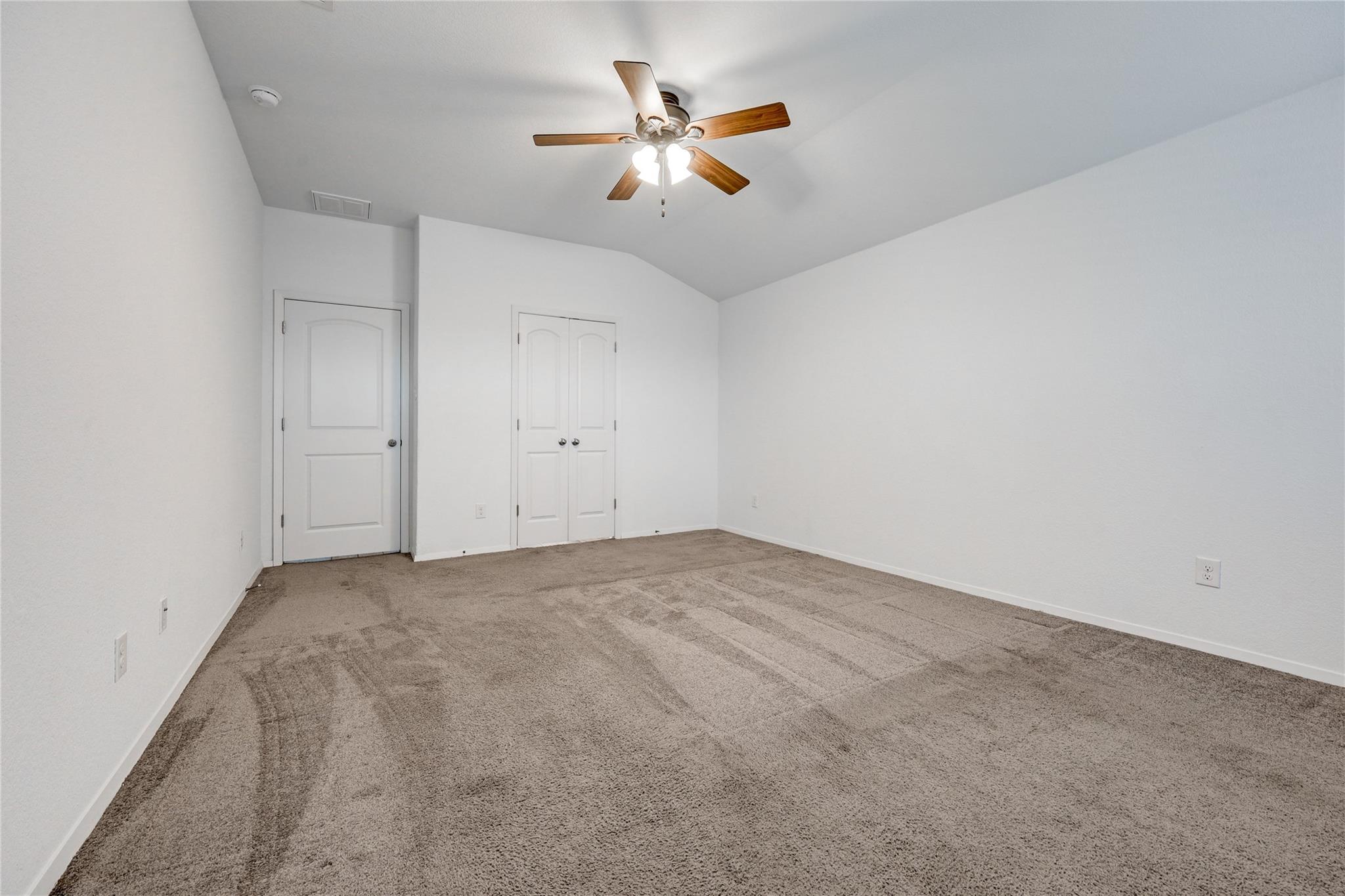 20506 National Dr Property Photo 28