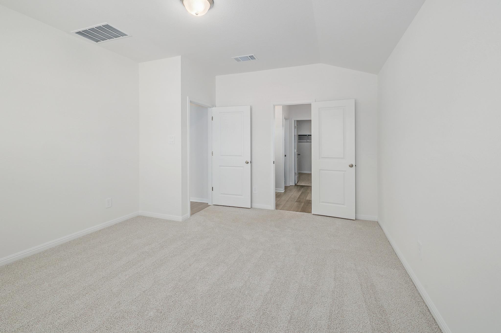 105 Fossil Dr Property Photo 19