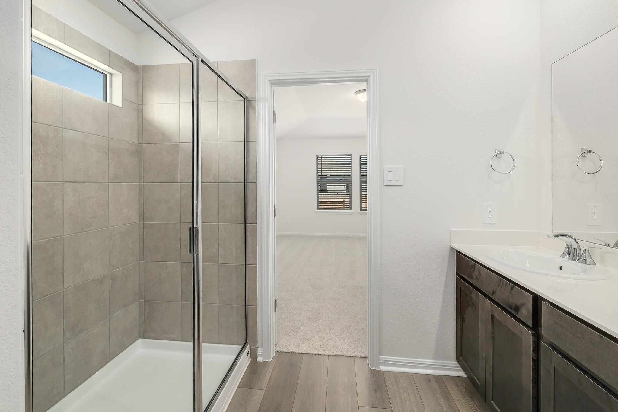 105 Fossil Dr Property Photo 21