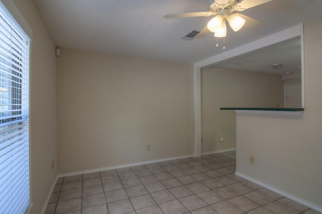 1615 Westmoor Dr #b Property Photo 3