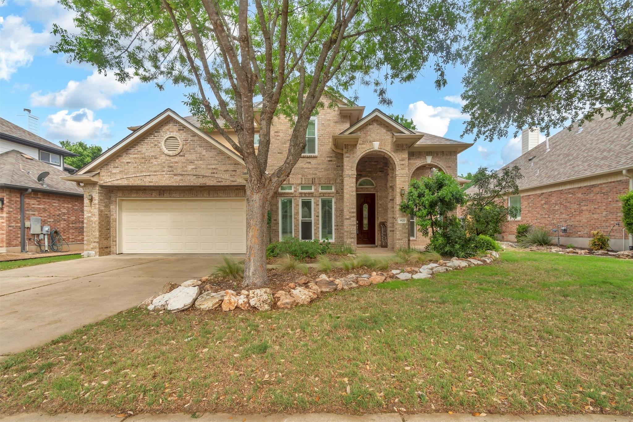 3820 Lagoona Dr Property Photo