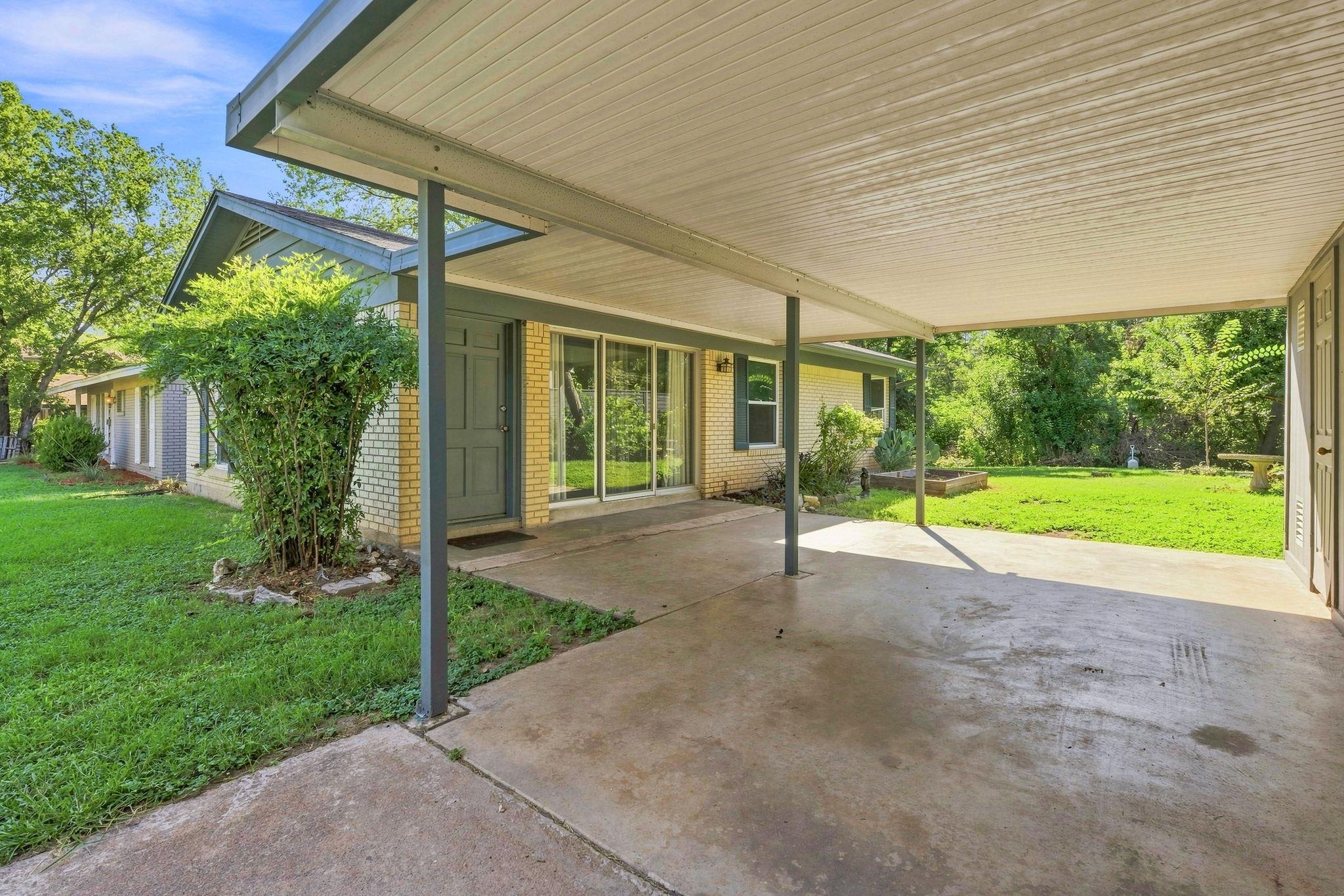 3607 Wilson St Property Photo 4