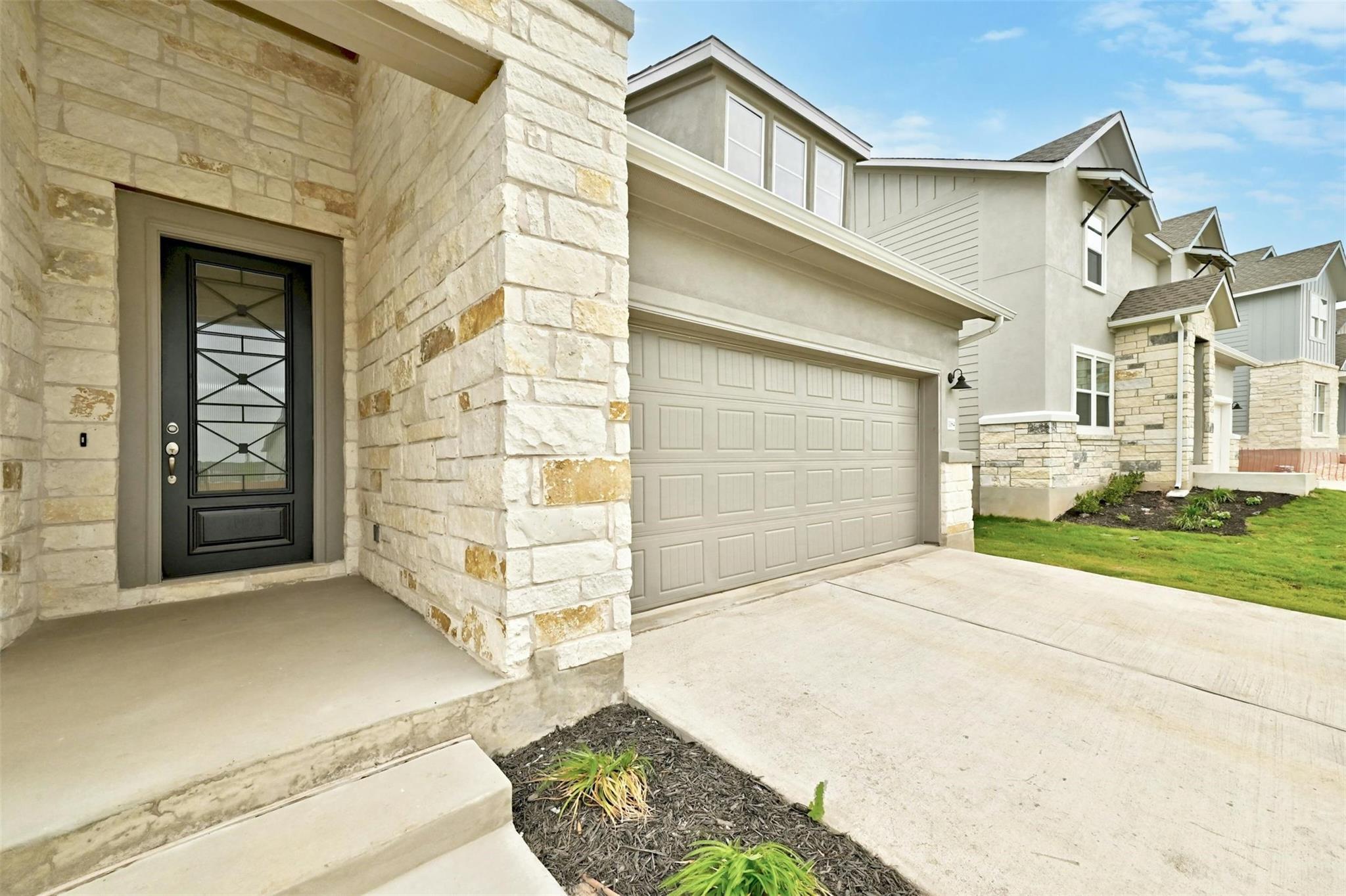 1184 Sage Thrasher Cir Property Photo 3