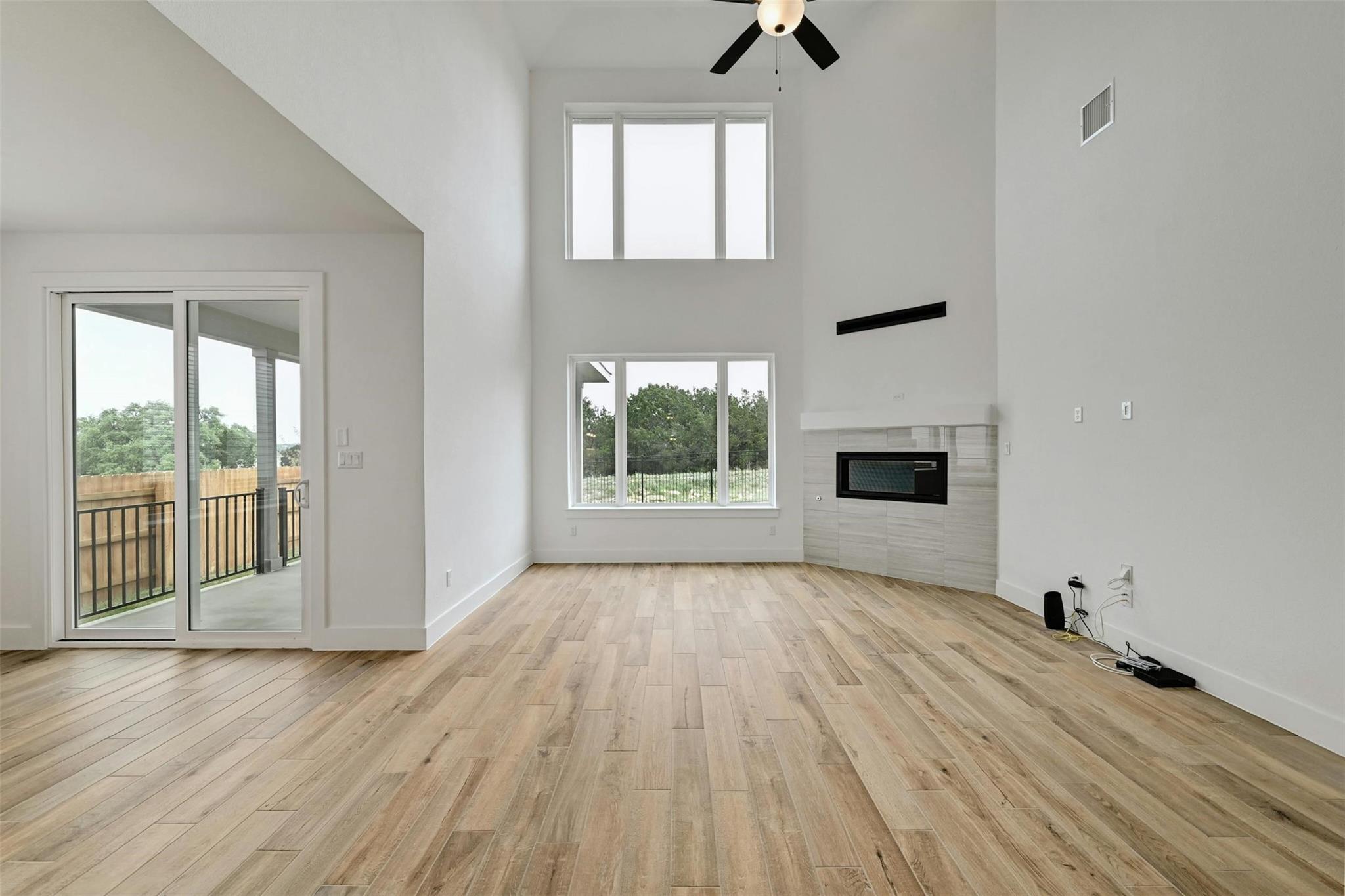 1184 Sage Thrasher Cir Property Photo 4