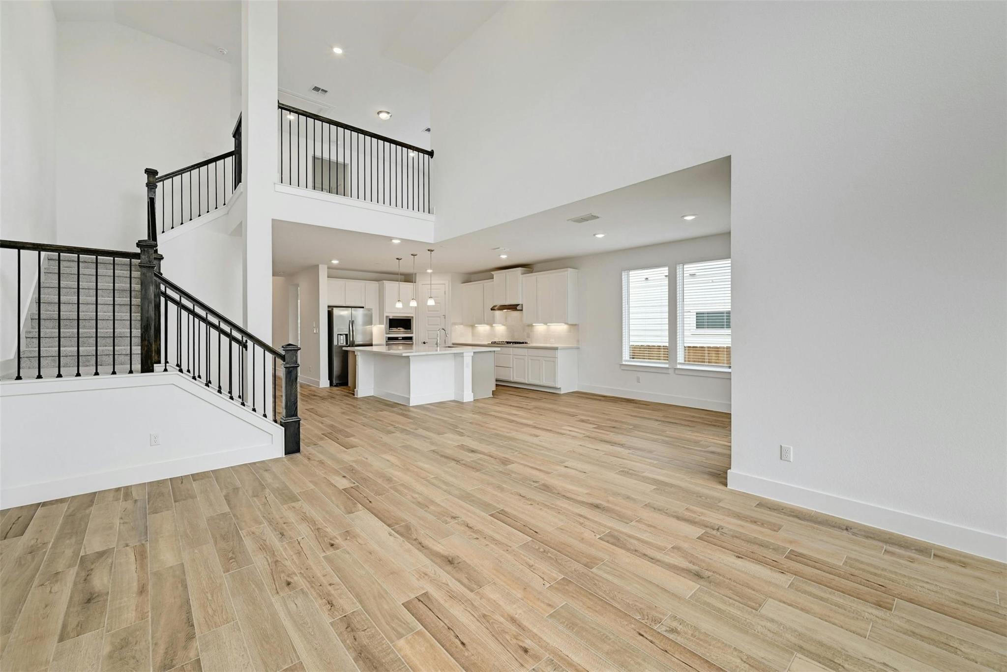 1184 Sage Thrasher Cir Property Photo 7