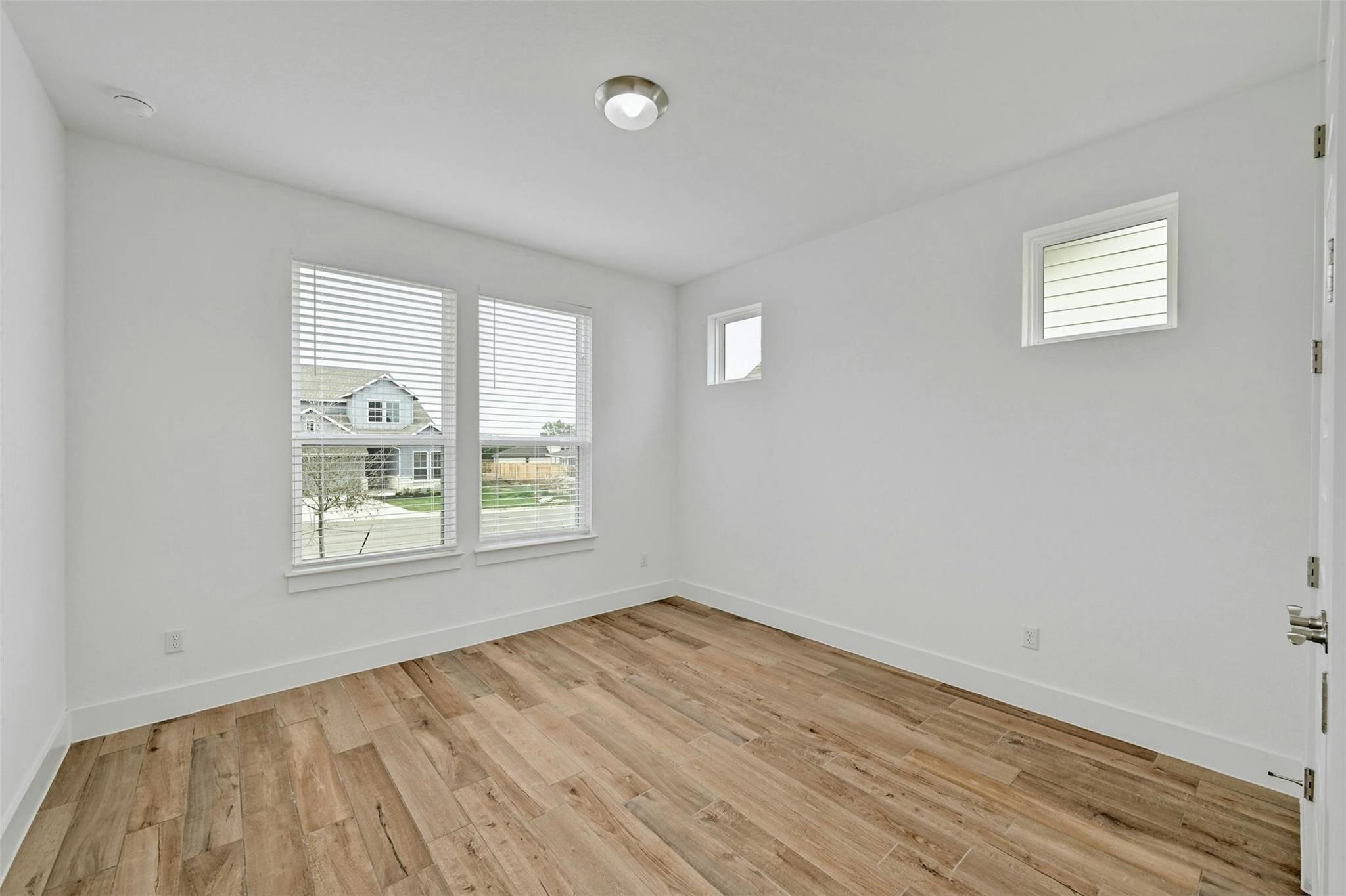 1184 Sage Thrasher Cir Property Photo 12