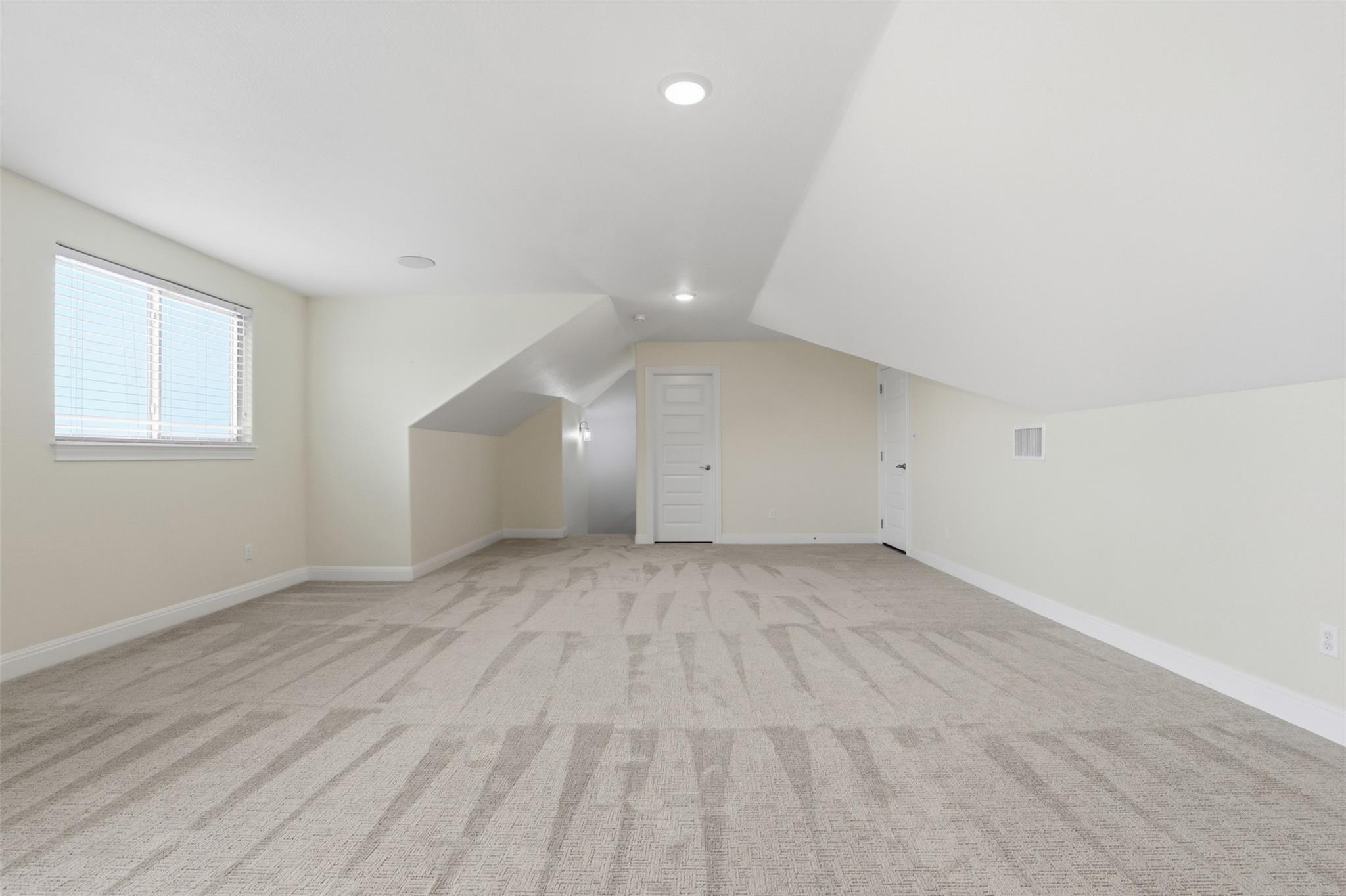 2440 Greatwood Trl Property Photo 30