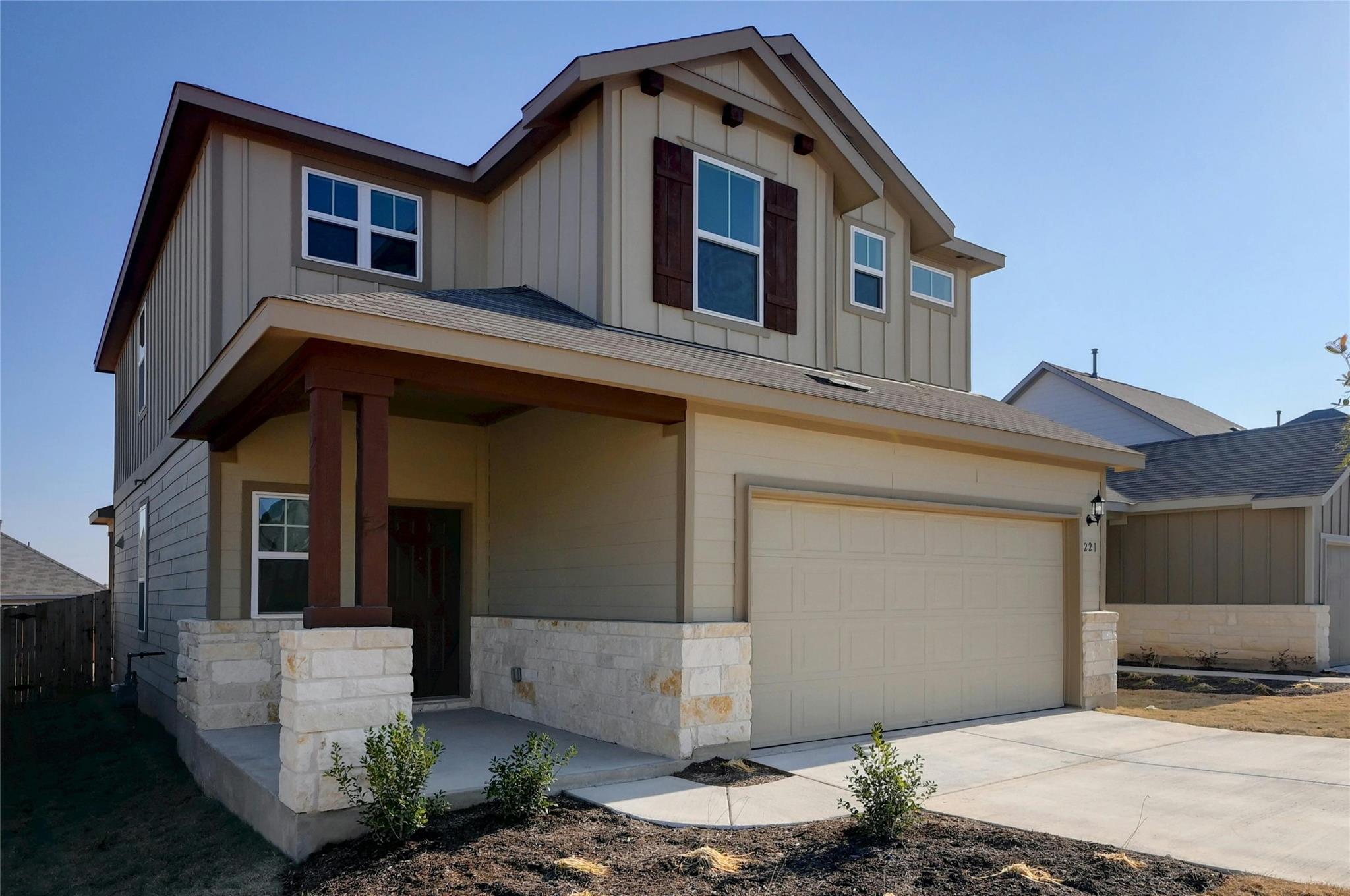221 Cherry Vine Dr Property Photo 2