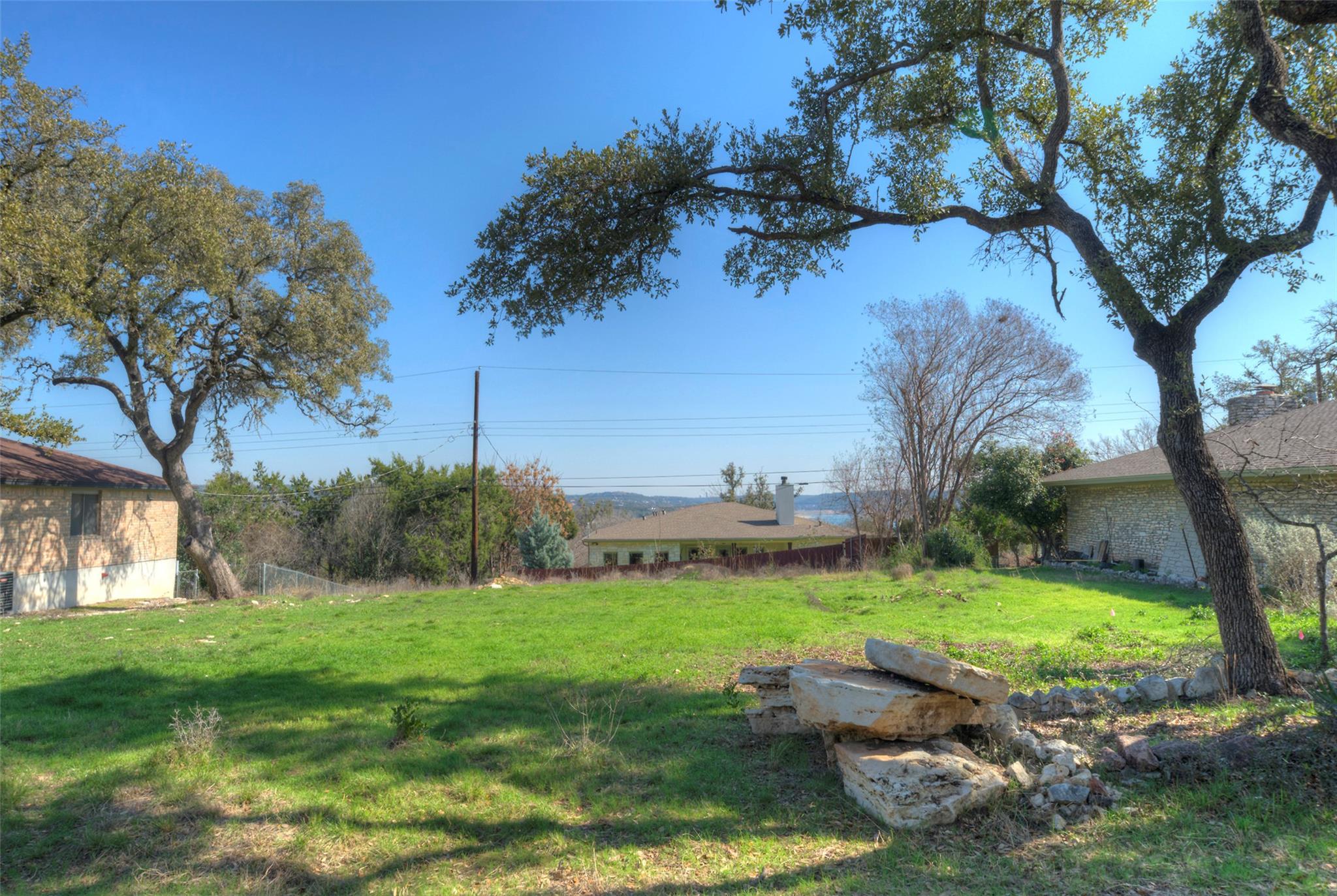 15600 Cedar Ledge St Property Photo 2