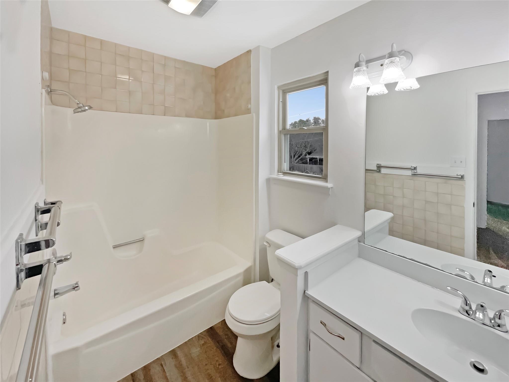 1602 Wildwood Dr Property Photo 7