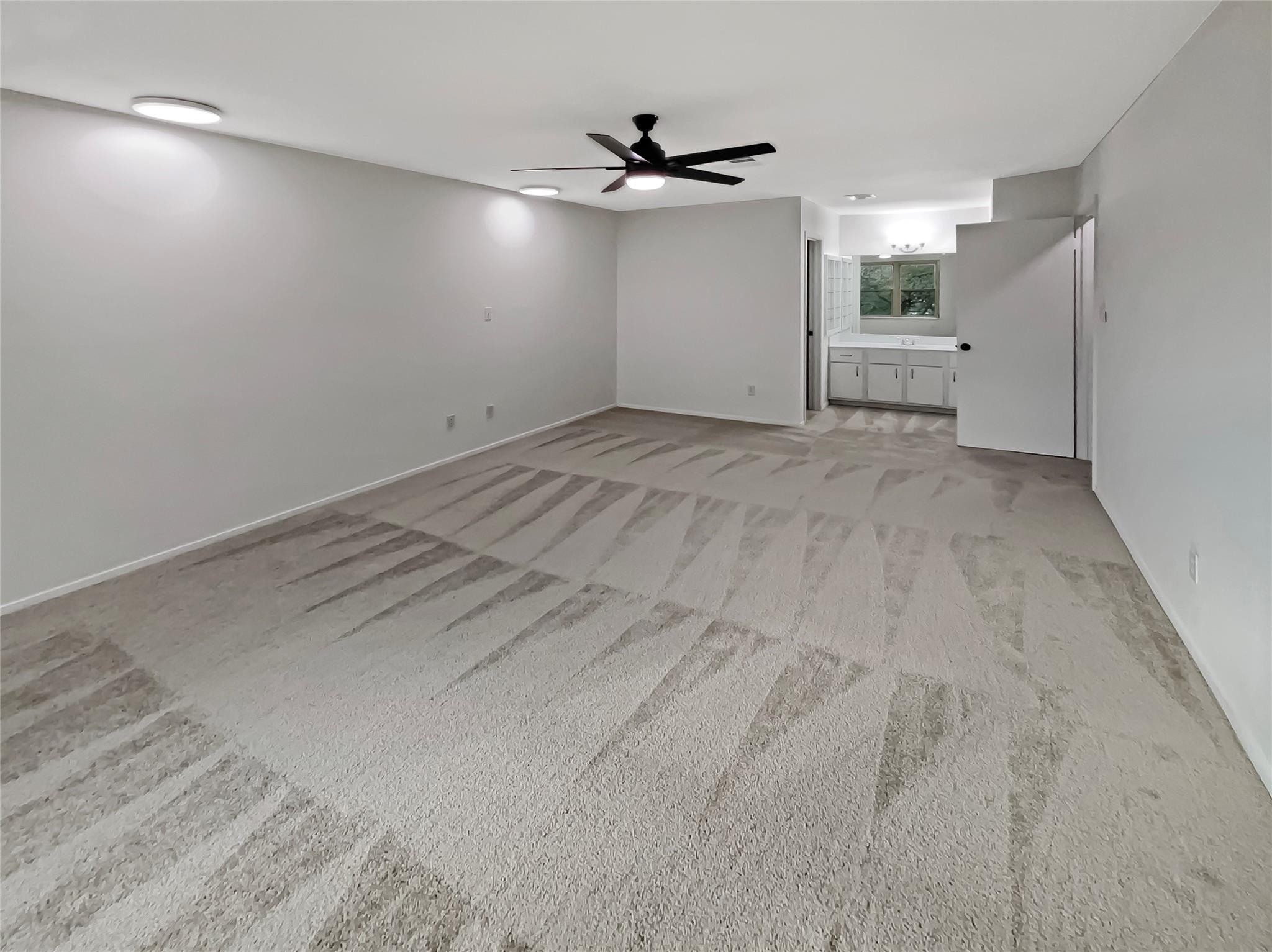 1602 Wildwood Dr Property Photo 17