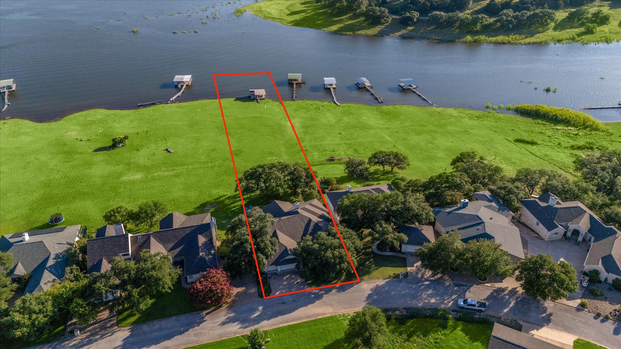 20625 Highland Lake Loop Property Photo 2