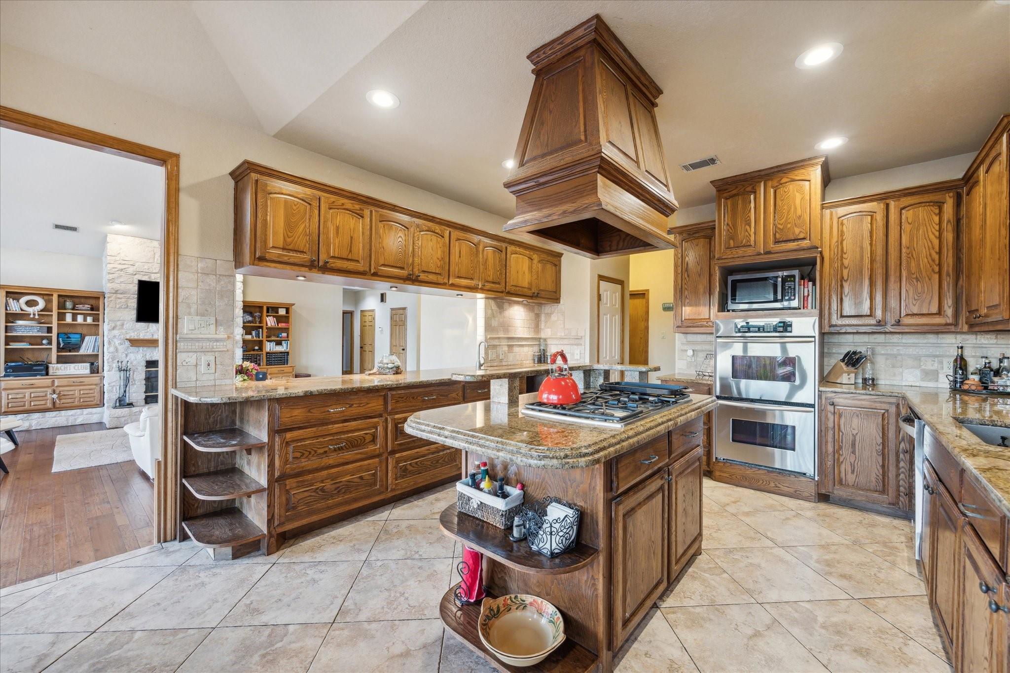 20625 Highland Lake Loop Property Photo 9
