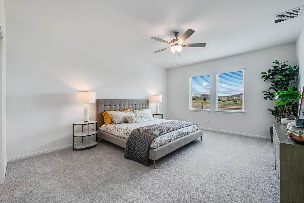 308 Crumpton Way Property Photo 4