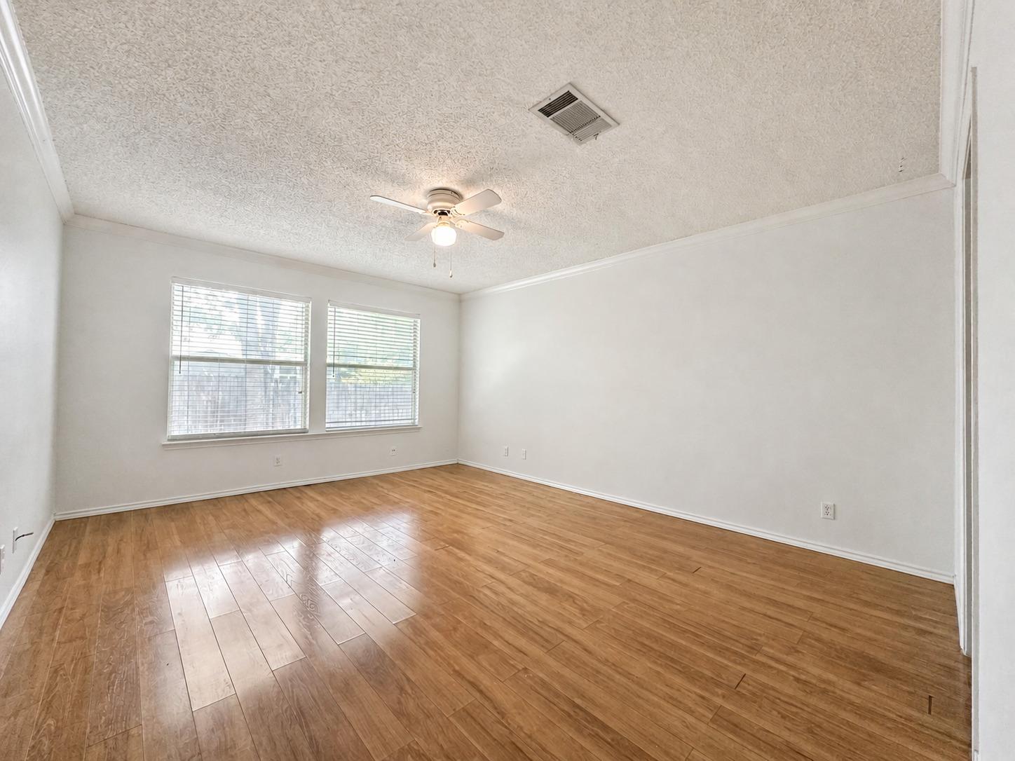 1903 Balsam Way Property Photo 4