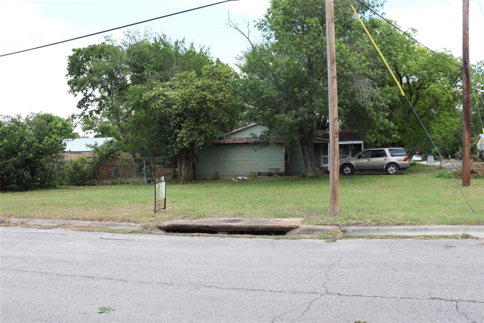 Tbd Neches St Property Photo 4