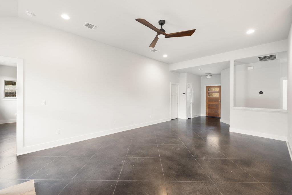 10006 George Hill Dr Property Photo 14