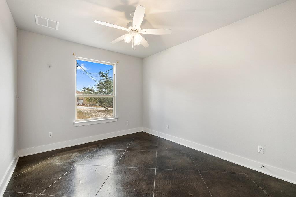 10006 George Hill Dr Property Photo 29
