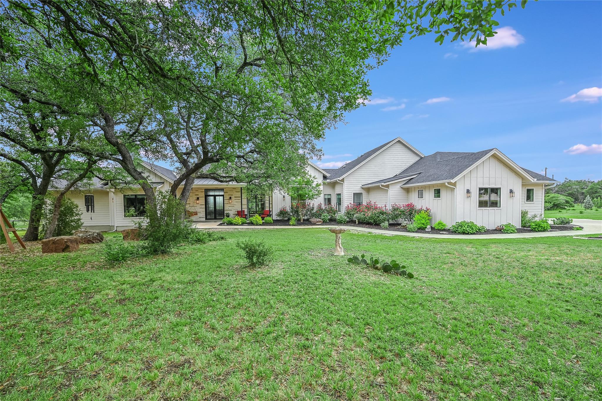 460 Hannah Dr Property Photo