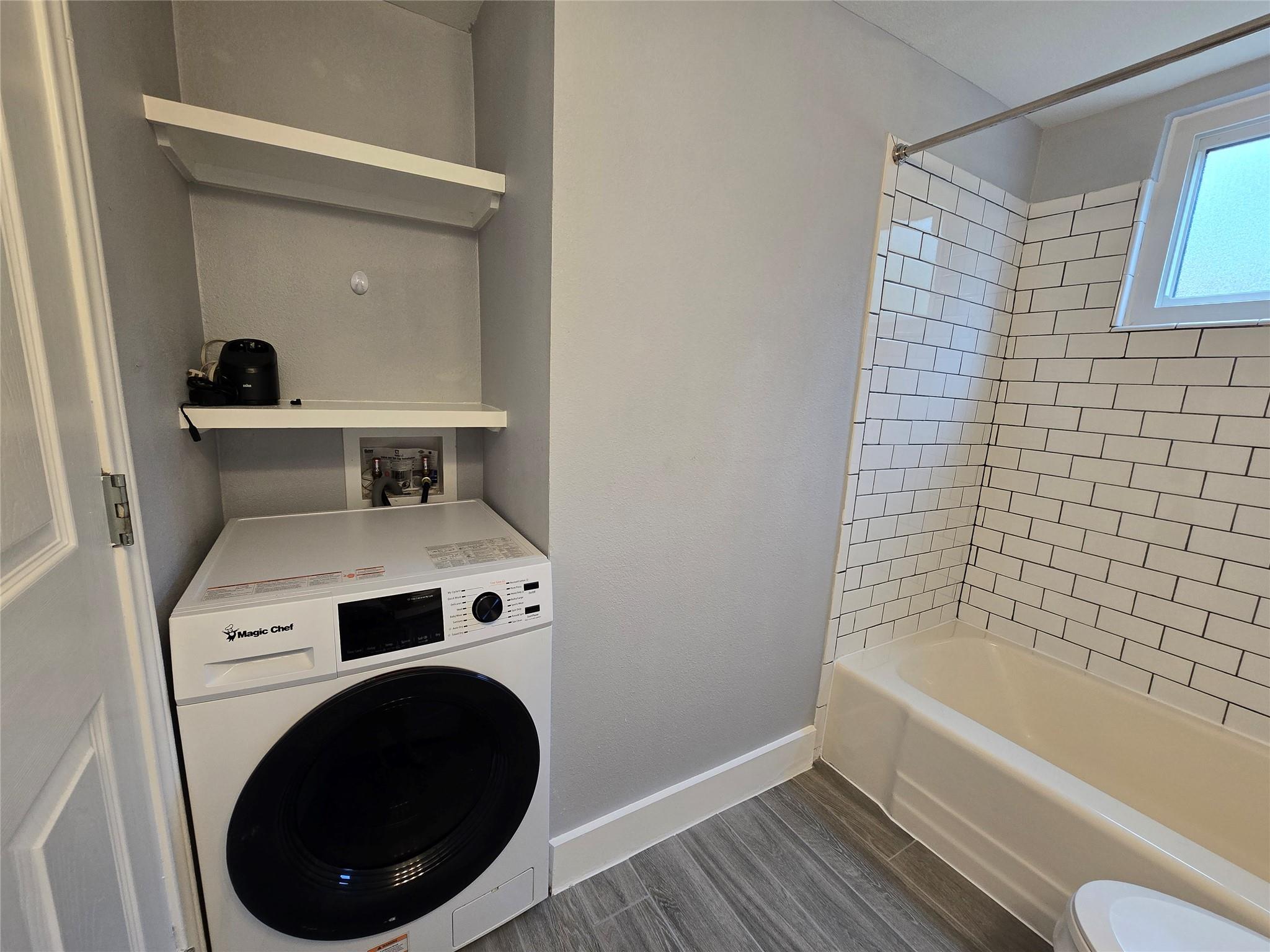2504 Manor Cir #b Property Photo 20