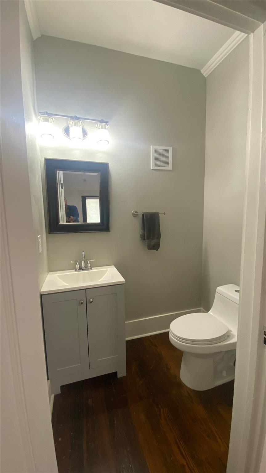 2210 S Congress Ave #2 Property Photo 13