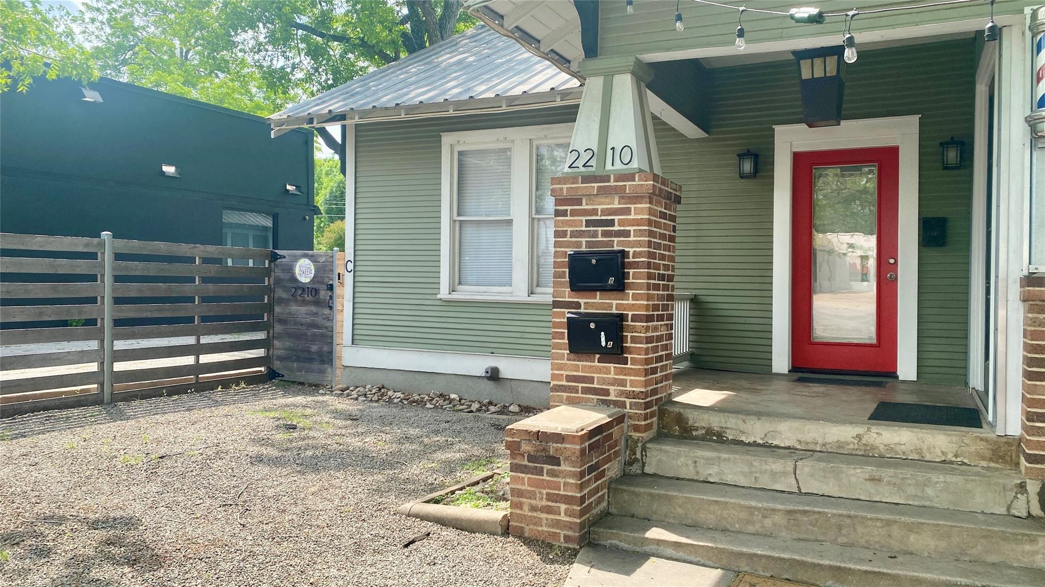 2210 S Congress Ave #2 Property Photo 14