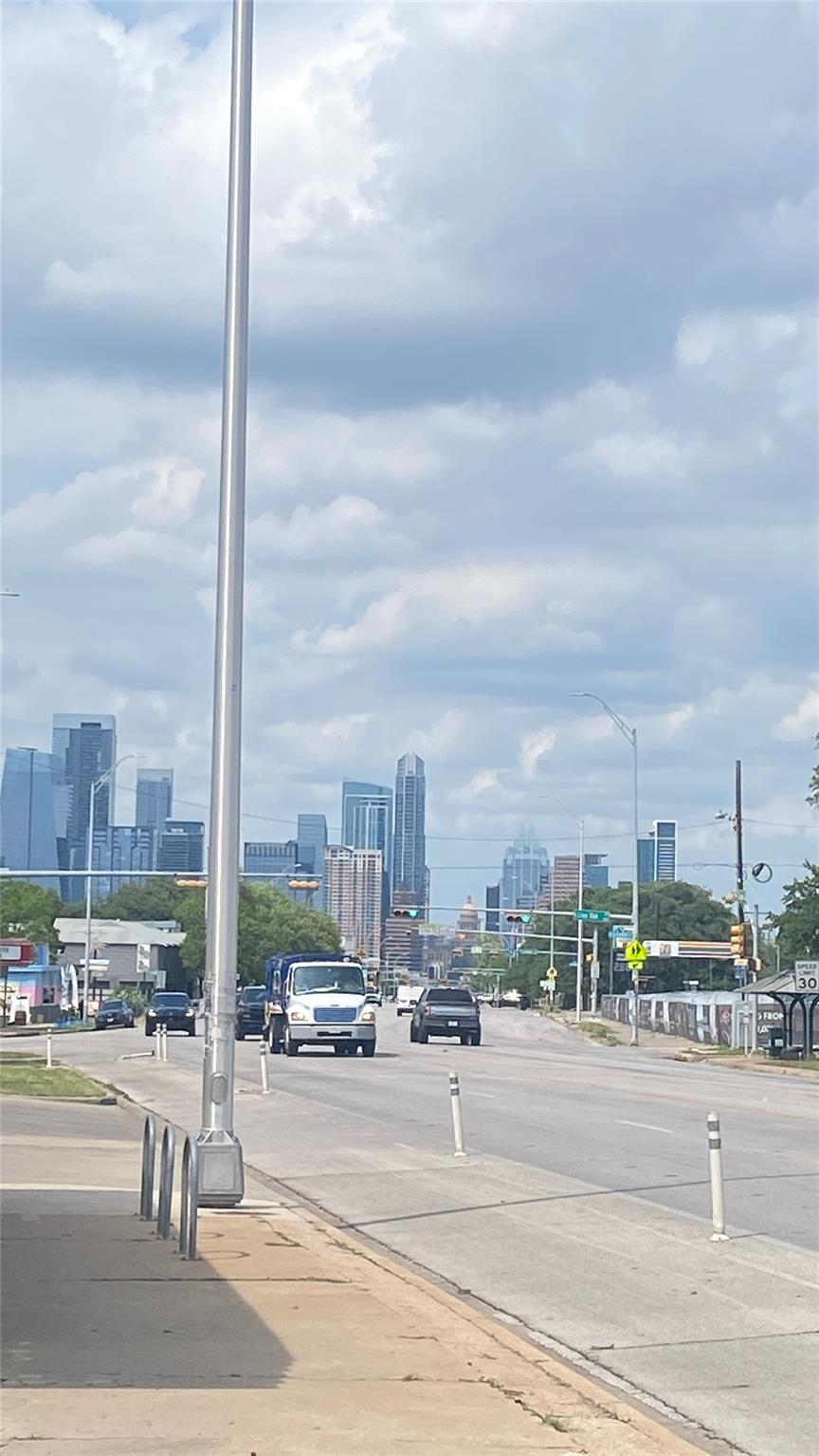 2210 S Congress Ave #2 Property Photo 16