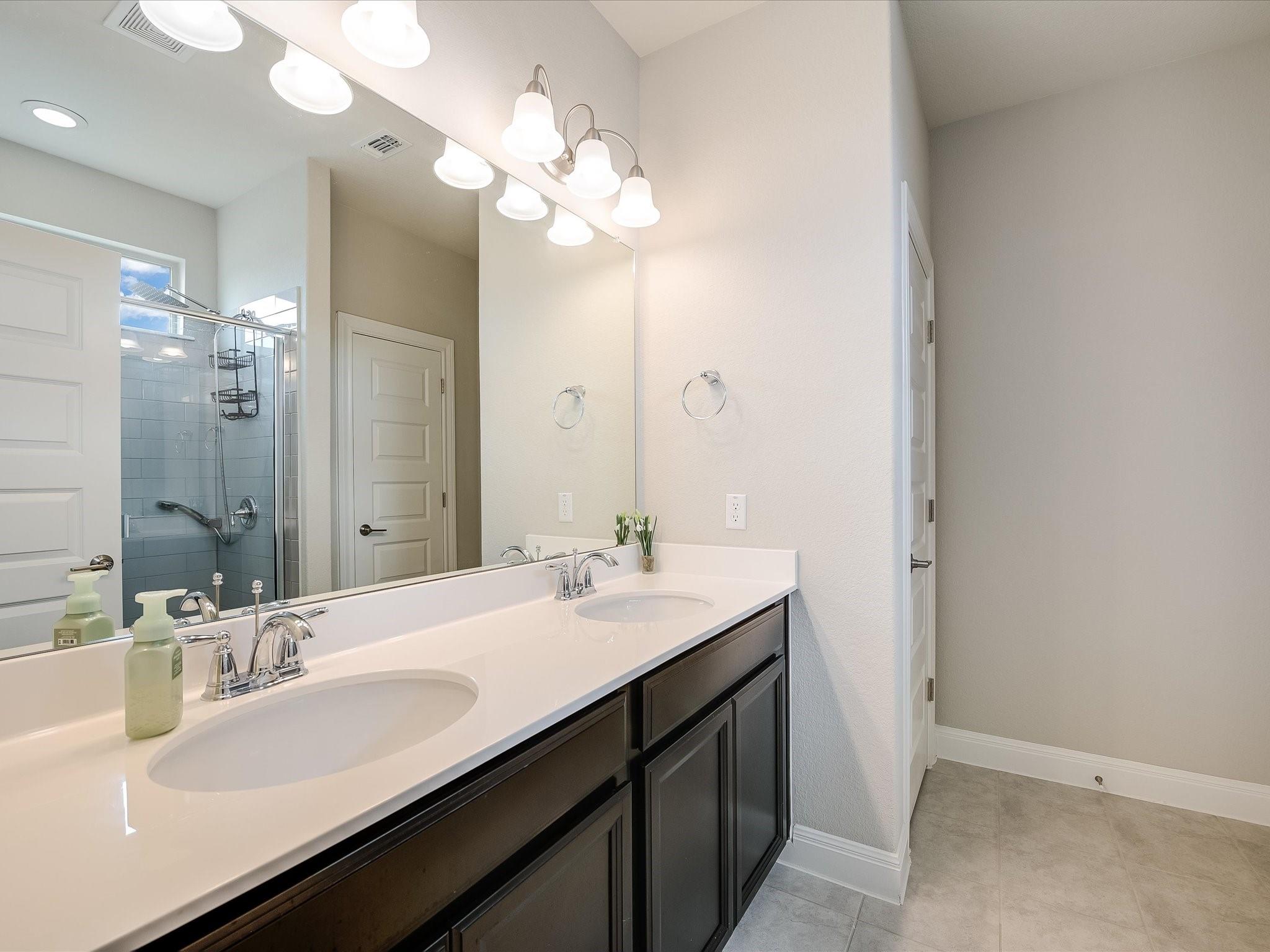 13903 Ilex Dr Property Photo 13