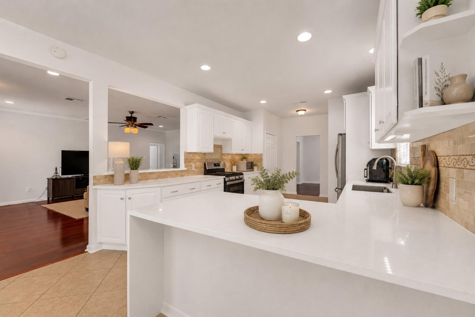 12528 Labrador Cv Property Photo 20