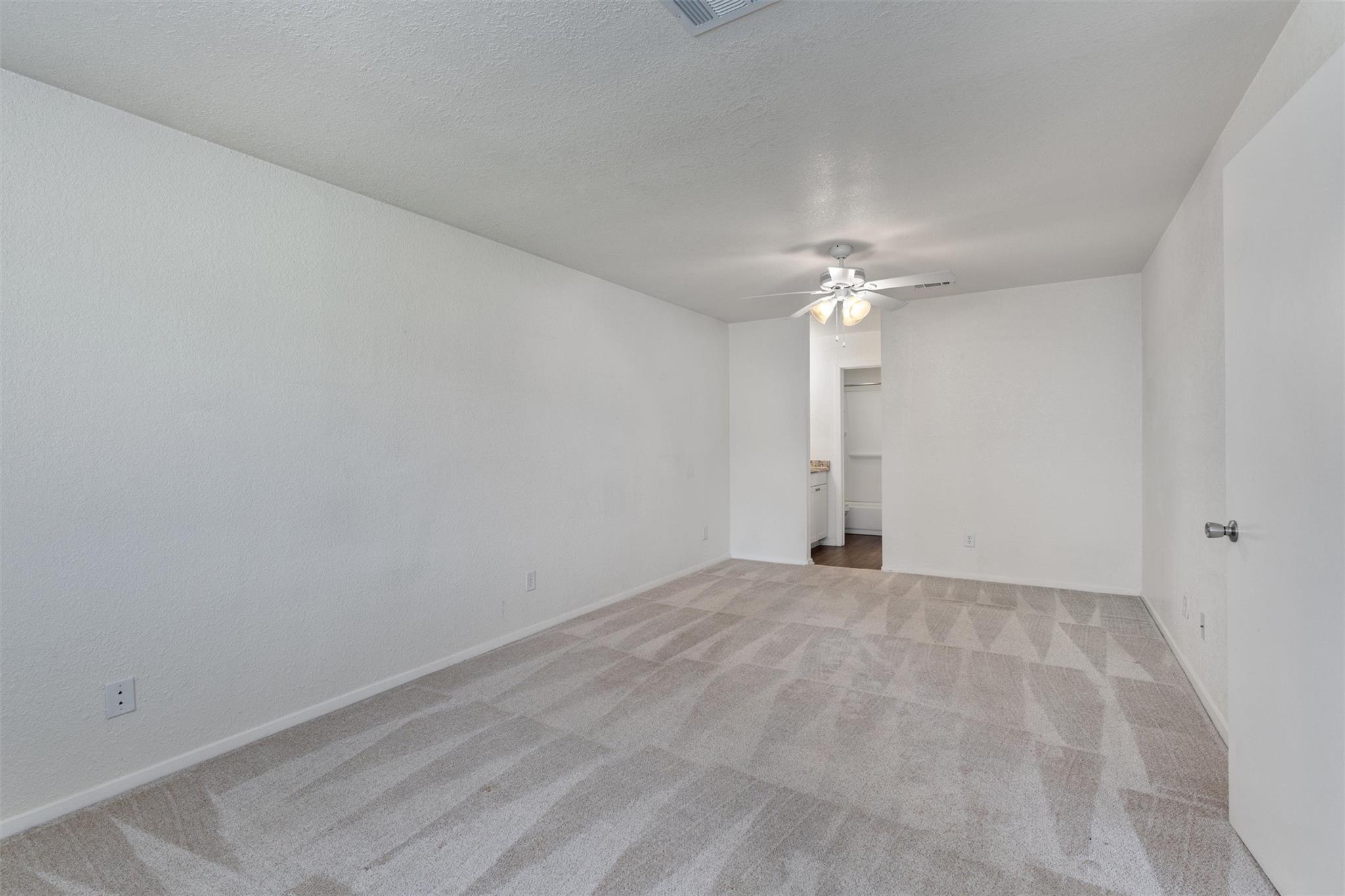 212 Rockcrest Dr Property Photo 12
