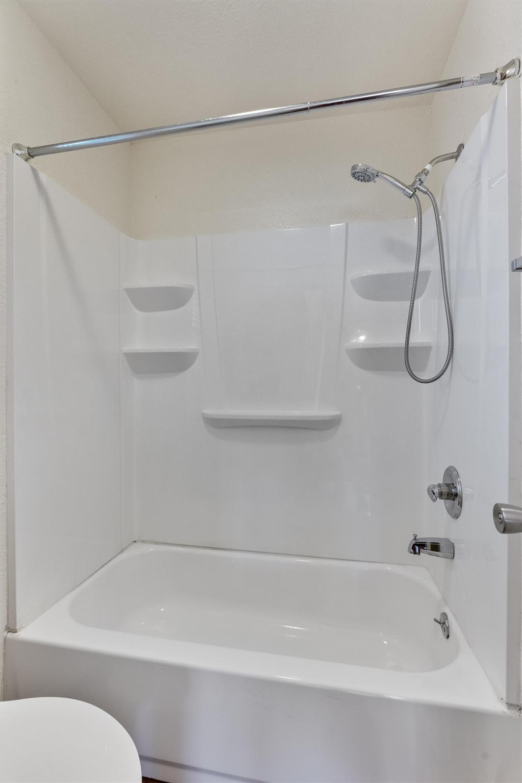 212 Rockcrest Dr Property Photo 15