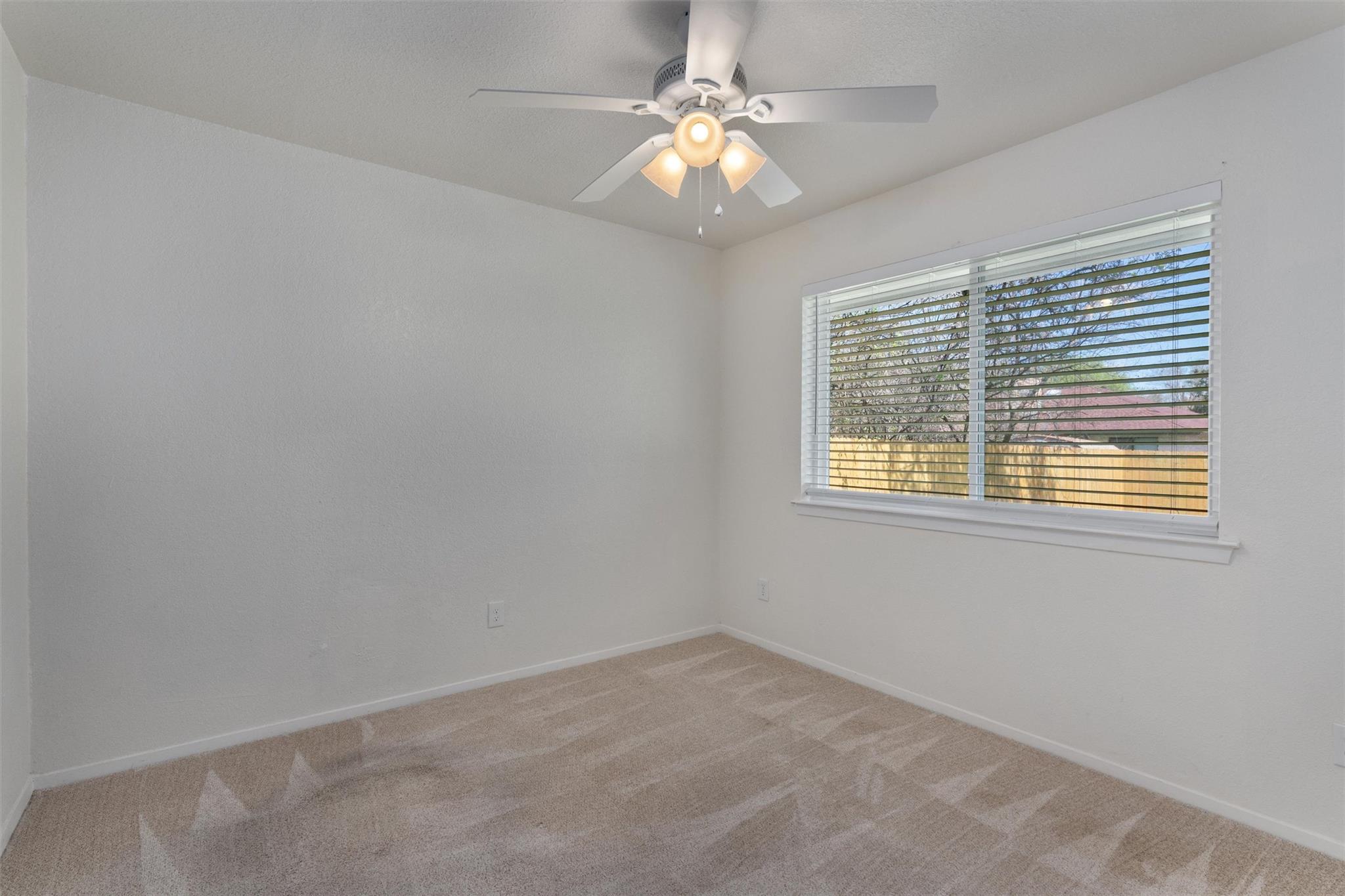212 Rockcrest Dr Property Photo 17