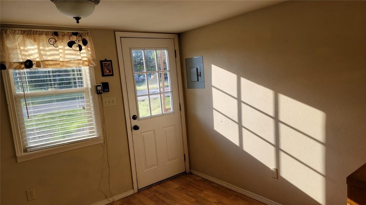 4731 Eck Ln Property Photo 9